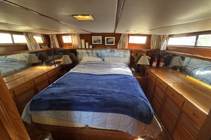 The Other Side  47ft Lien Hwa Yacht For Sale