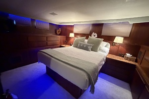 Lady Melan 54ft Hatteras Yacht For Sale