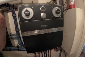 1987 Hatteras Motor Yacht thumbnail 102