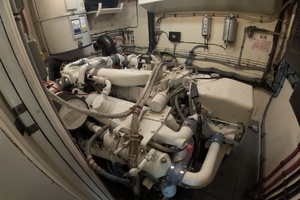 1987 Hatteras Motor Yacht thumbnail 97