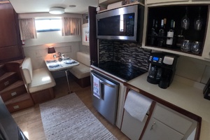 Lady Melan 54ft Hatteras Yacht For Sale