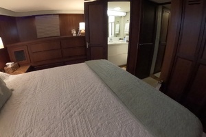 Lady Melan 54ft Hatteras Yacht For Sale