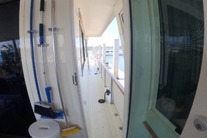 1987 Hatteras Motor Yacht thumbnail 41