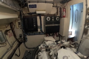 1987 Hatteras Motor Yacht thumbnail 94