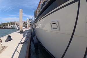 Lady Melan 54ft Hatteras Yacht For Sale