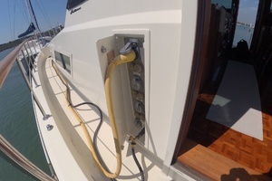 1987 Hatteras Motor Yacht thumbnail 45
