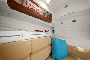 28ft Edgewater Yacht For Sale