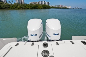 28ft Edgewater Yacht For Sale