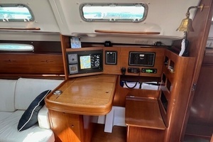 2005 Beneteau First 36.7 thumbnail 28