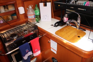 Wind Thief 32ft Beneteau Yacht For Sale