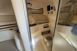 30ft Grady White Yacht For Sale