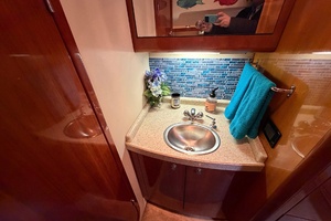 42ft Regal Yacht For Sale