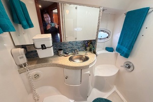 42ft Regal Yacht For Sale