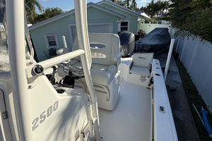 25ft Pathfinder Yacht For Sale