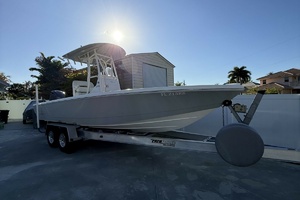 25ft Pathfinder Yacht For Sale