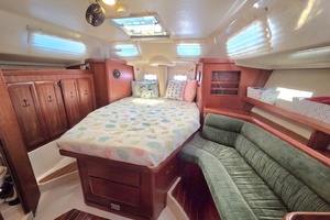 Divan San 42ft Hunter Yacht For Sale