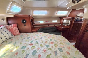 Divan San 42ft Hunter Yacht For Sale