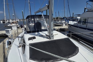 Divan San 42ft Hunter Yacht For Sale