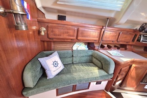 Divan San 42ft Hunter Yacht For Sale