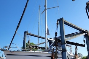 Divan San 42ft Hunter Yacht For Sale