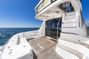2007 Sea Ray 58 Sedan Bridge thumbnail 11