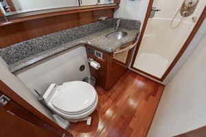 2007 Sea Ray 58 Sedan Bridge thumbnail 40
