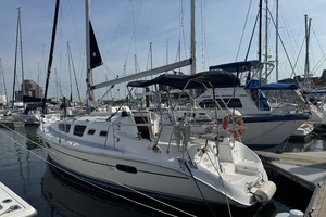 2002 Hunter 326  ldquo The Master Plan rdquo  32ft Hunter Yacht For Sale
