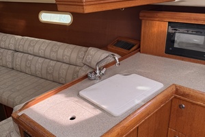 2002 Hunter 326  ldquo The Master Plan rdquo  32ft Hunter Yacht For Sale