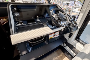 43FT (13.39M) WELLCRAFT