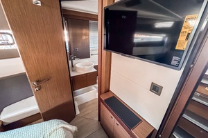 43FT (13.39M) WELLCRAFT