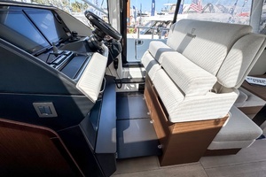 2026 Wellcraft 44 Explorer thumbnail 24