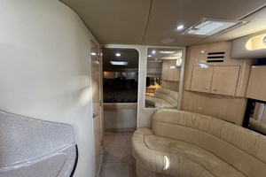 38ft Sea Ray Yacht For Sale