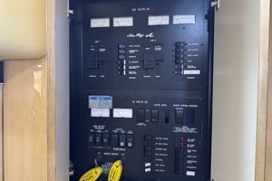 38ft Sea Ray Yacht For Sale