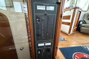 1996 Legacy Yachts thumbnail 12