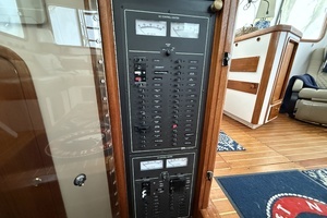 1996 Legacy Yachts thumbnail 12