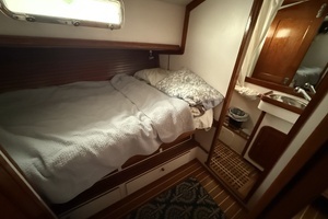 1996 Legacy Yachts thumbnail 16