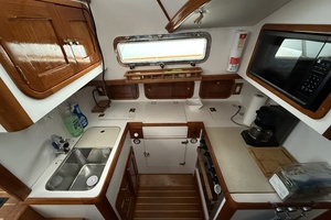 1996 Legacy Yachts thumbnail 15