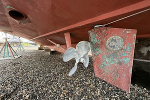 1996 Legacy Yachts thumbnail 31