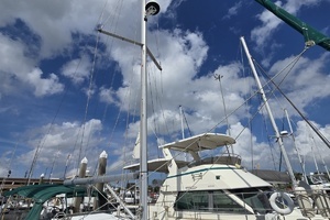 2004 Beneteau 423 thumbnail 17
