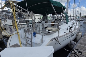 2004 Beneteau 423 thumbnail 7