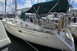 2004 Beneteau 423 thumbnail 4