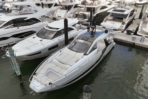 2023 Azimut Verve 47 thumbnail 1