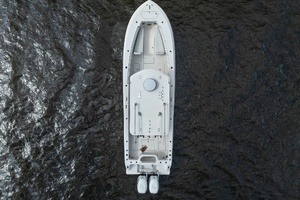 33ft Invincible Yacht For Sale