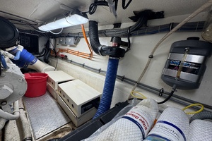 Aqua Terra 52ft Hatteras Yacht For Sale