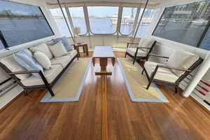 Aqua Terra 52ft Hatteras Yacht For Sale