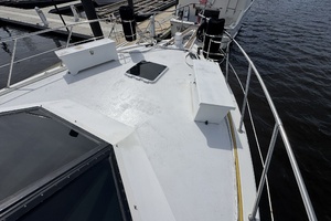 Aqua Terra 52ft Hatteras Yacht For Sale