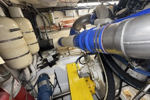 Aqua Terra 52ft Hatteras Yacht For Sale