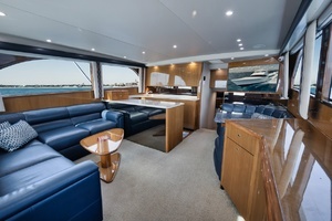 2003 Viking 52 Convertible thumbnail 6