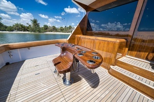 2003 Viking 52 Convertible thumbnail 29