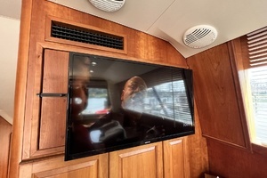 2003 Luhrs 40 Convertible thumbnail 34